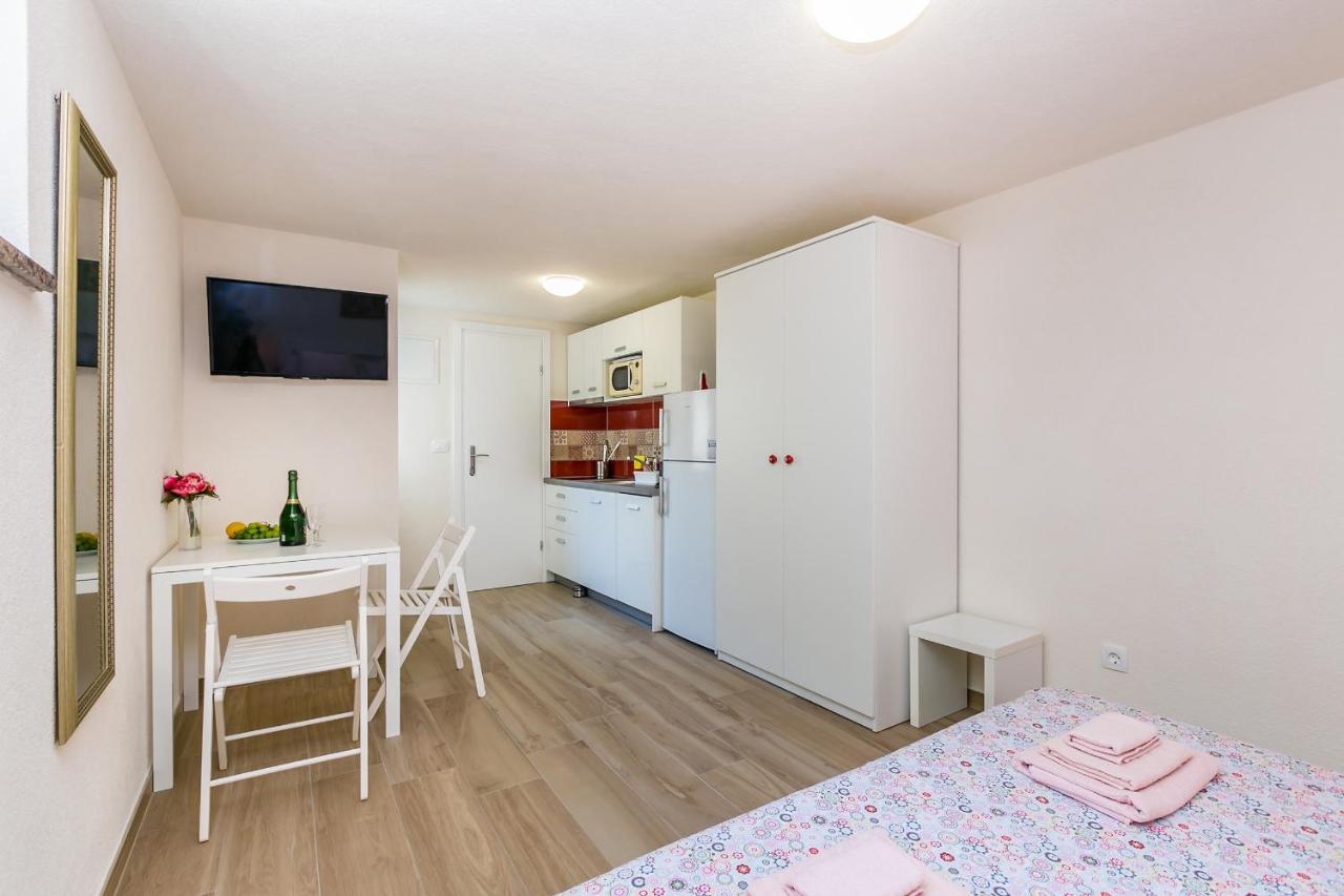 Apartman Hana Daire Omišalj Dış mekan fotoğraf